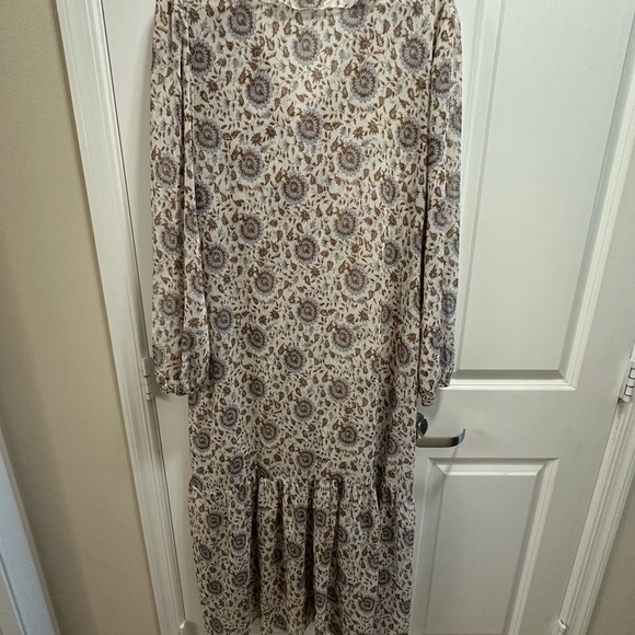 Lucky Brand bohemian sheer dress with a cream and blue floral design. - Picture 3 of 7
